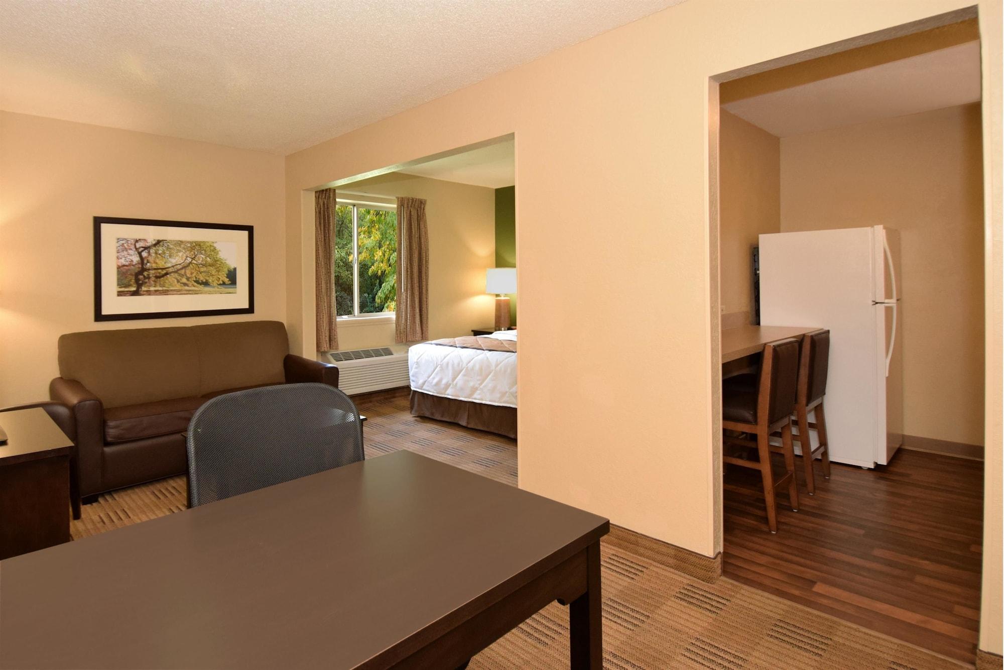 Extended Stay America Select Suites - Dallas - Farmers Branch Bagian luar foto