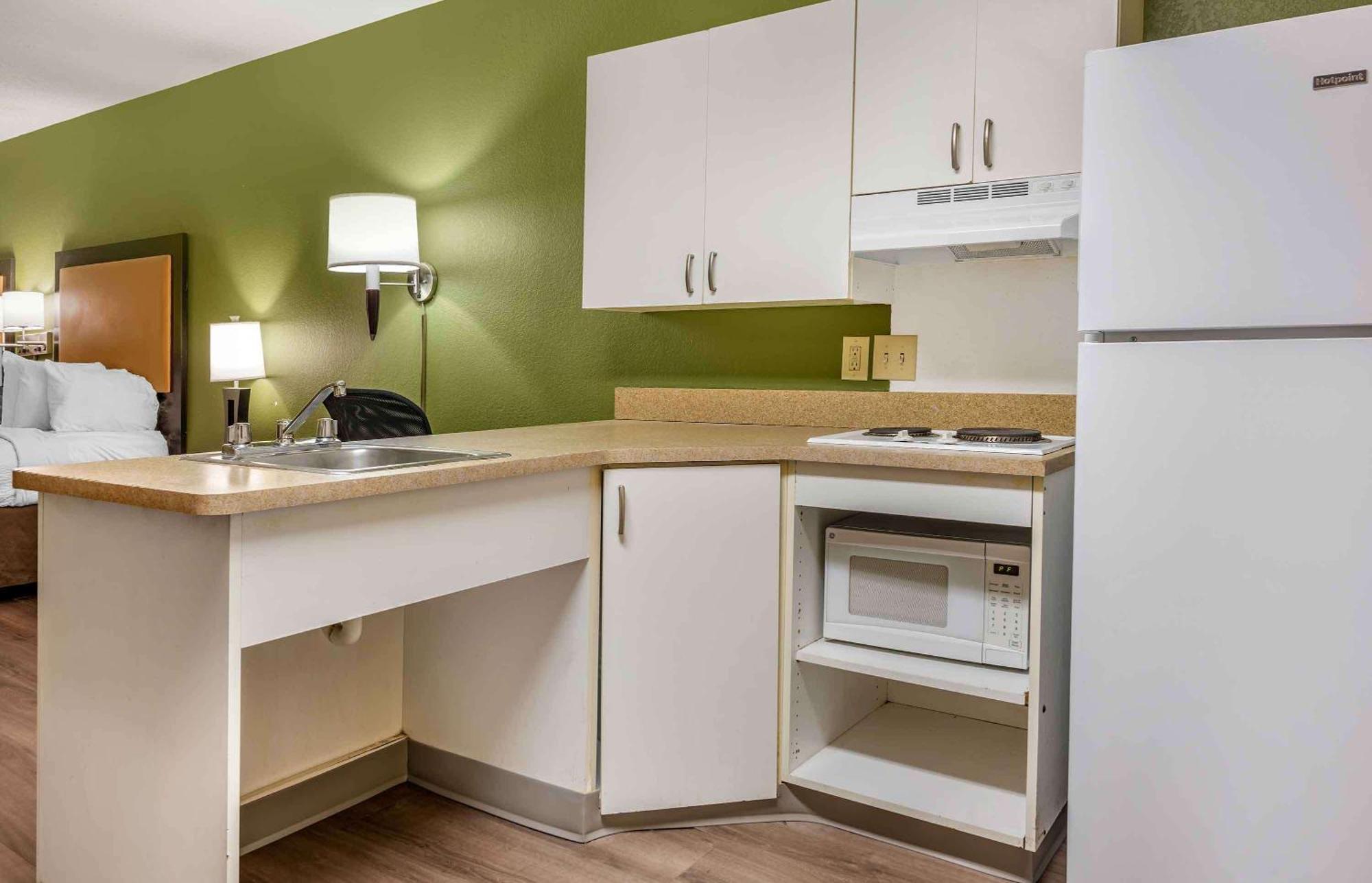 Extended Stay America Select Suites - Dallas - Farmers Branch Bagian luar foto