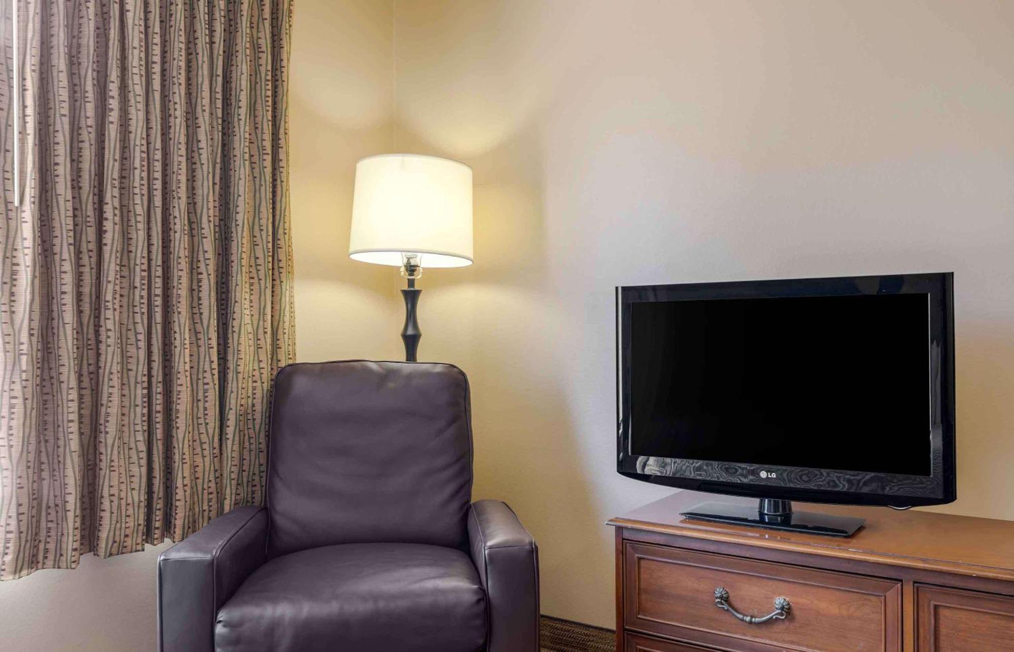 Extended Stay America Select Suites - Dallas - Farmers Branch Bagian luar foto